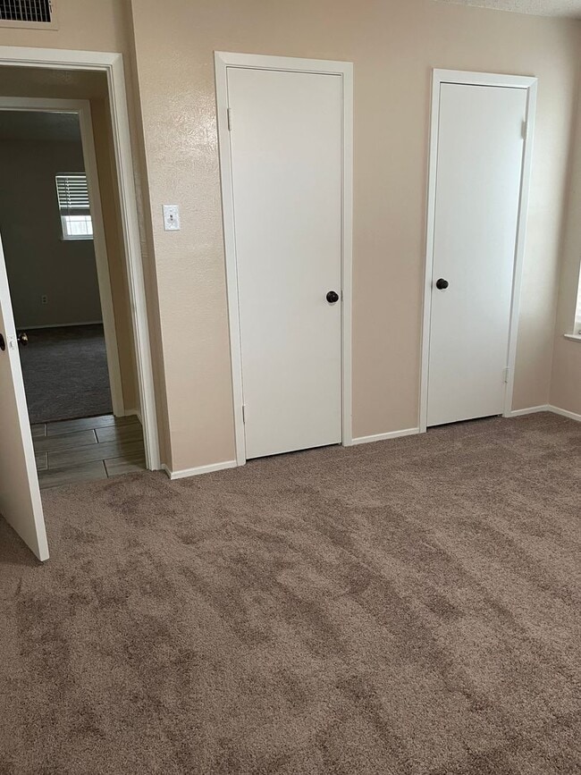 Building Photo - Available Now | Single-Story 3 Bed, 2 Bath | Prime Waco Location | Cul-de-Sac Lot with Garage | P...