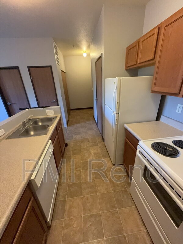 Building Photo - 1600 I St