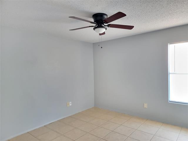 Building Photo - 1330 Blazing Star Trail