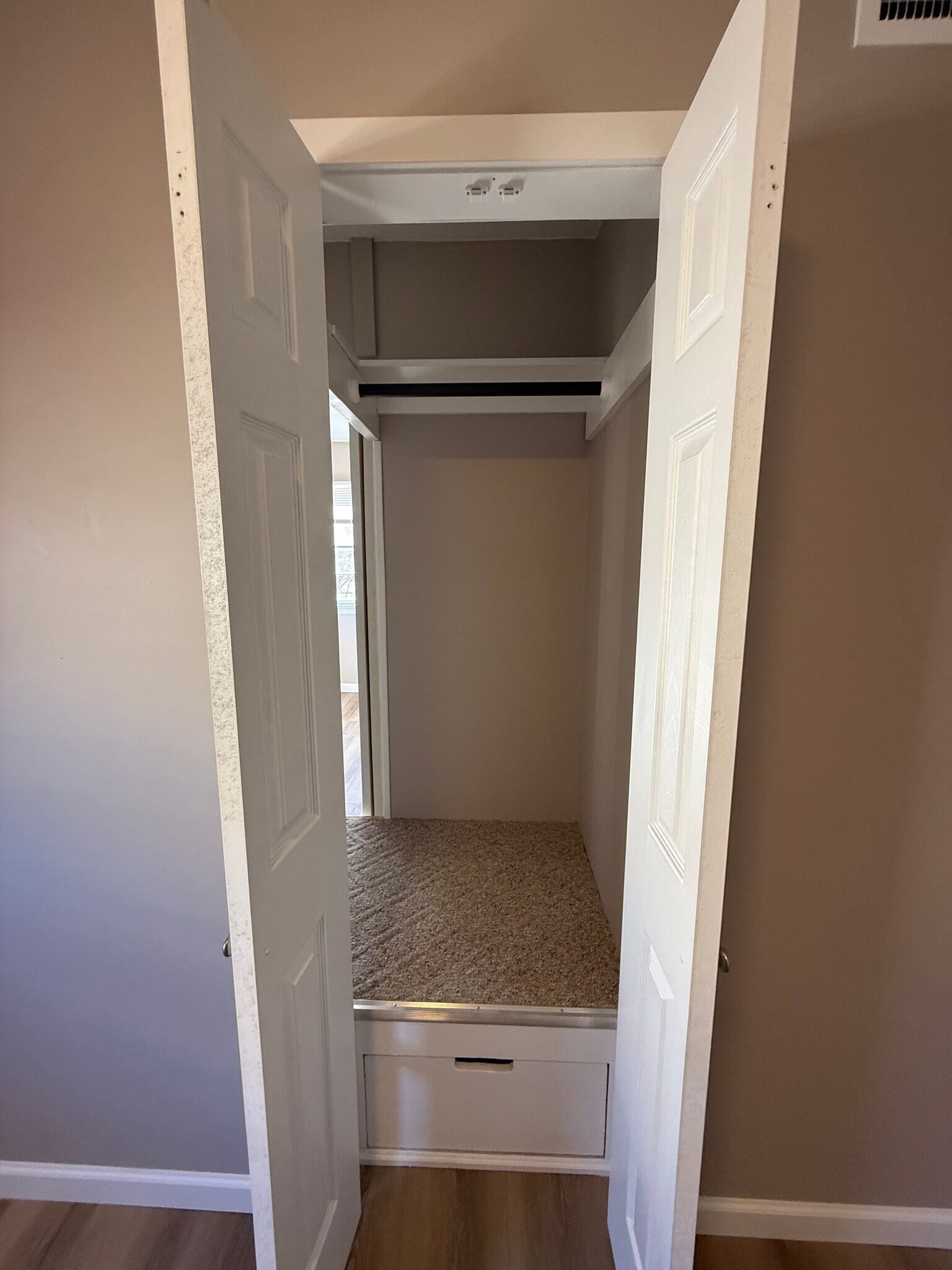 Building Photo - 1425 4th Ave NW