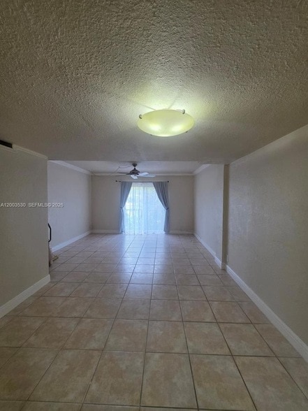 Building Photo - 6709 N Kendall Dr