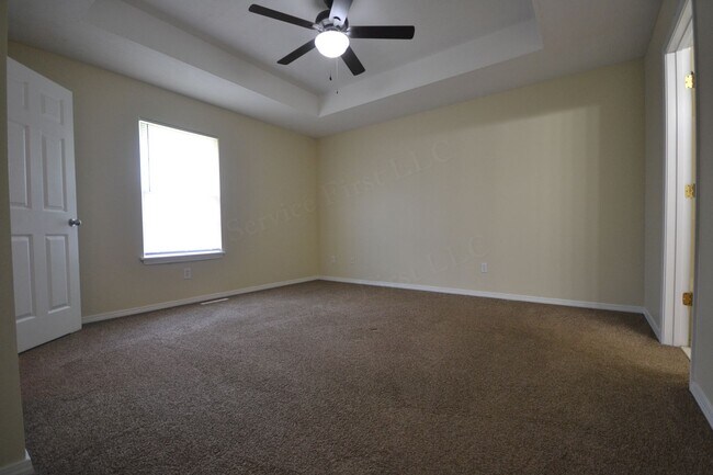 Building Photo - 432 Birchwood Duplex