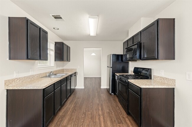 Building Photo - 21415 Partha Way