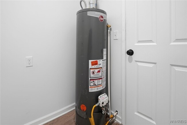 Building Photo - 265 Efner St