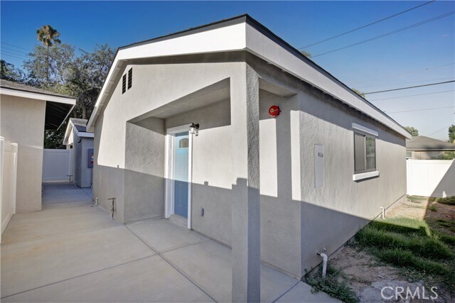 Primary Photo - 6147 Palm Ave