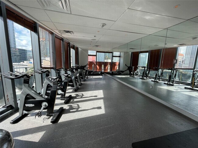 Building Photo - 1300 South Miami Avenue Apt #1708, Miami, ...