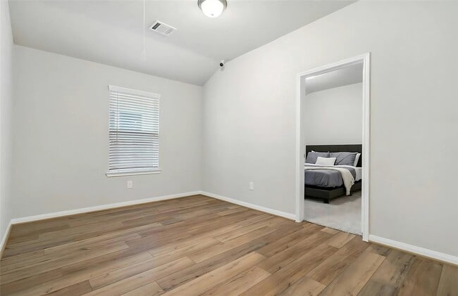 Building Photo - 205 Cresta Cv Ct