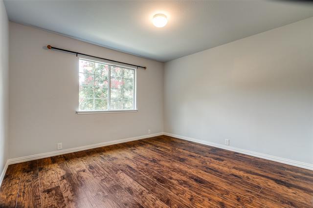 Building Photo - 2229 Stonepark Pl
