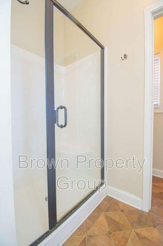 Building Photo - 118 N Dakota Ct