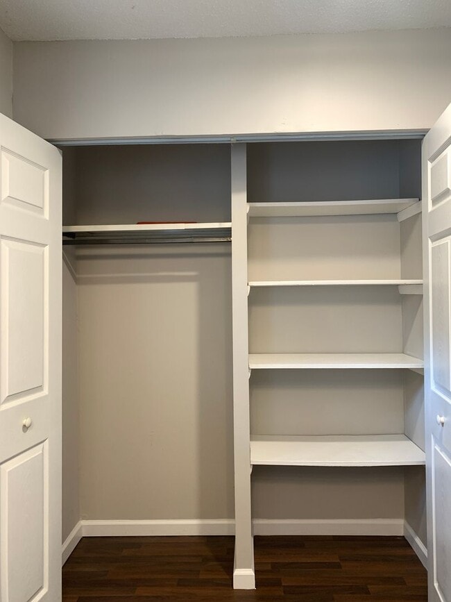 Building Photo - Trendy Renovated Raleigh Townhome In Ralei...