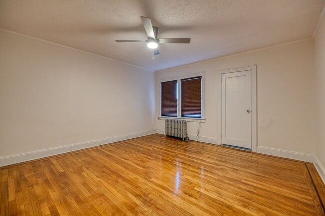 Building Photo - Storybook Tudor New Renovated | Two Full Kitchens | Full Finished Basement
