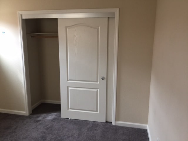 Building Photo - River Oaks Home For Rent