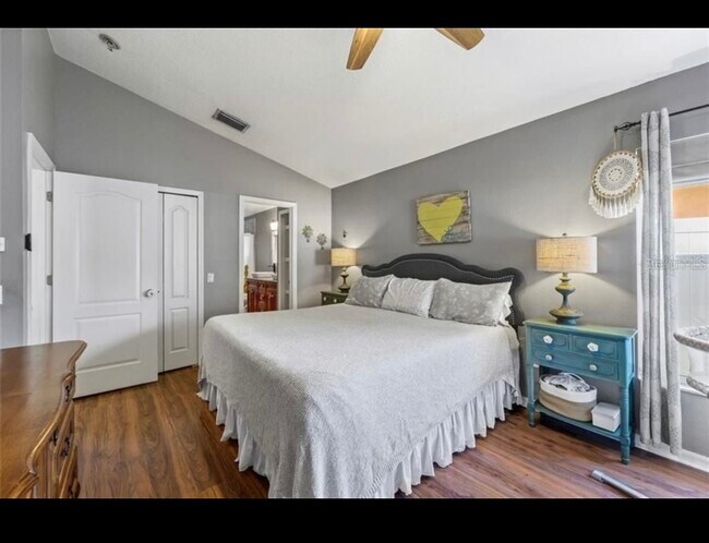 Building Photo - 3703 Golden Eagle Dr