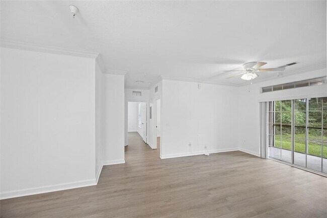 Building Photo - 8020 Tuscany Way