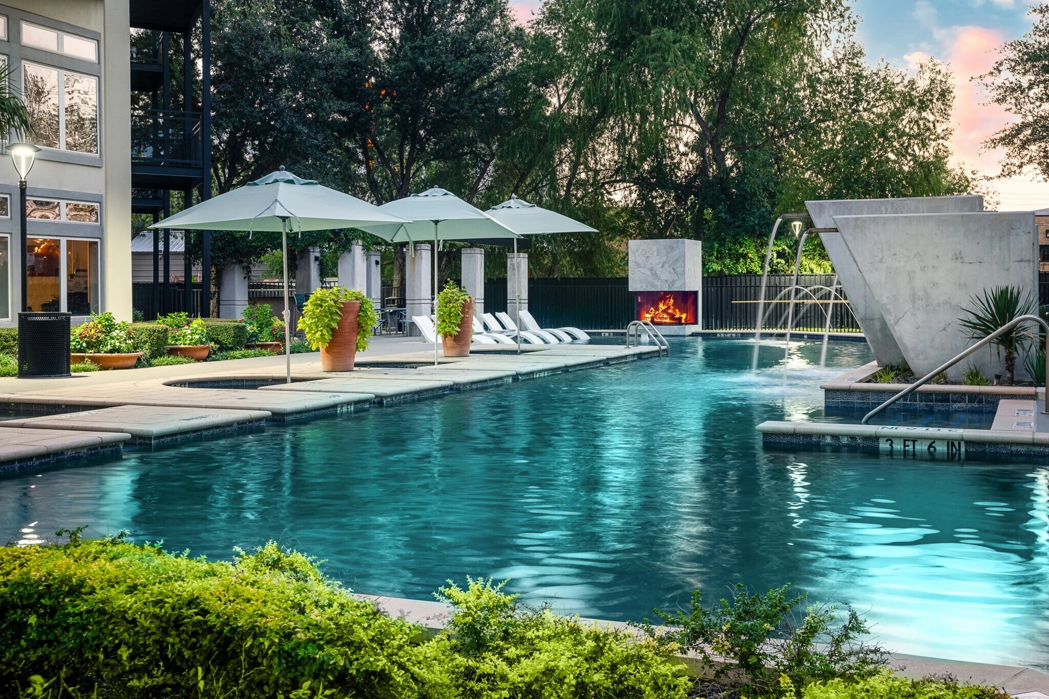 Building Photo - 1531 Inspiration Dr