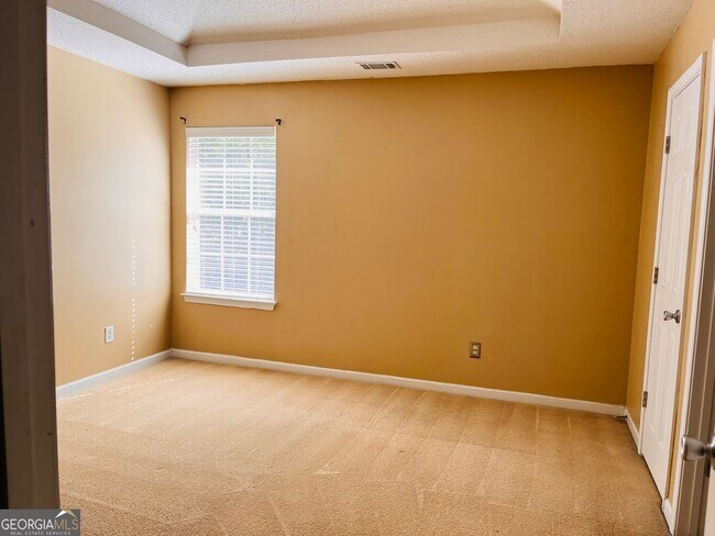 Building Photo - 3528 Arminto Dr