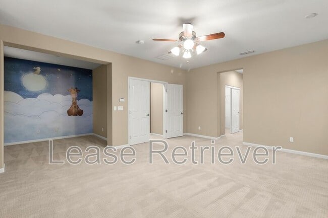 Building Photo - 265-269 S Sonrisa St