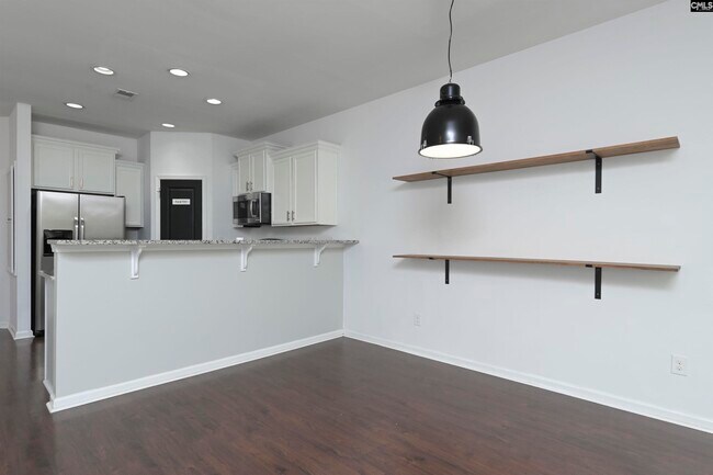 Building Photo - 834 Parnell Ct