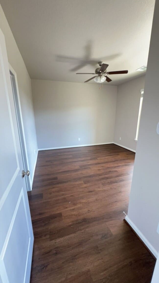 Building Photo - 1033 Tillman Ln