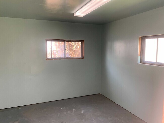 Building Photo - *COMING SOON* Spectacular 3 bedroom HOME