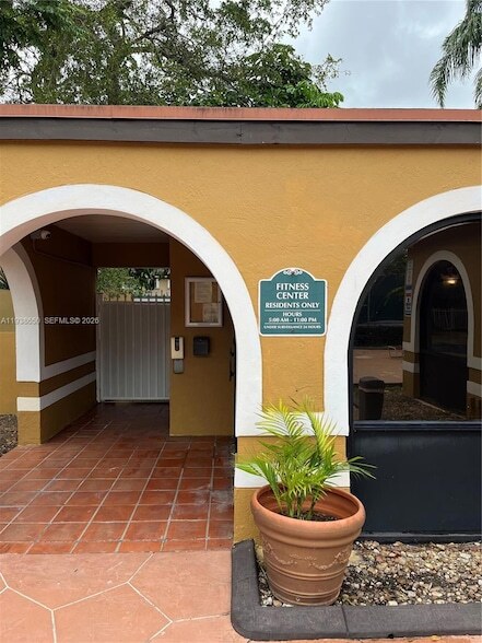 Building Photo - 15630 SW 80th St