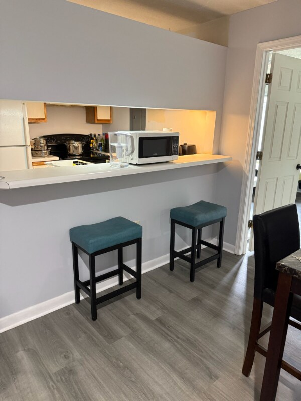 Building Photo - 1431 Collegiate Cir