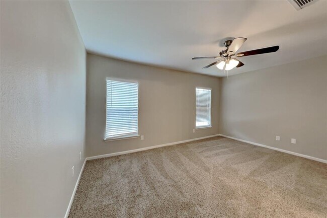 Building Photo - 9806 Arrowgrass Dr