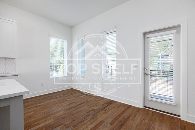 Building Photo - 1540 Millwood Pl