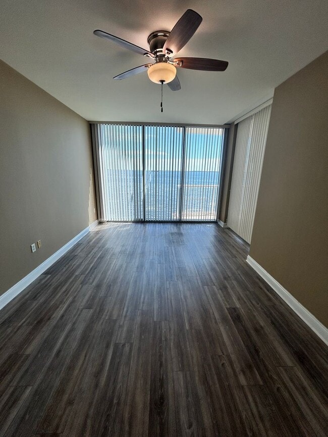 Building Photo - 6422 US-98