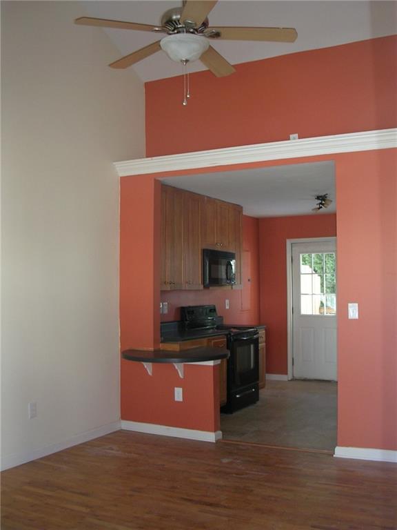 Building Photo - 1503 Stone Gate Ln SE