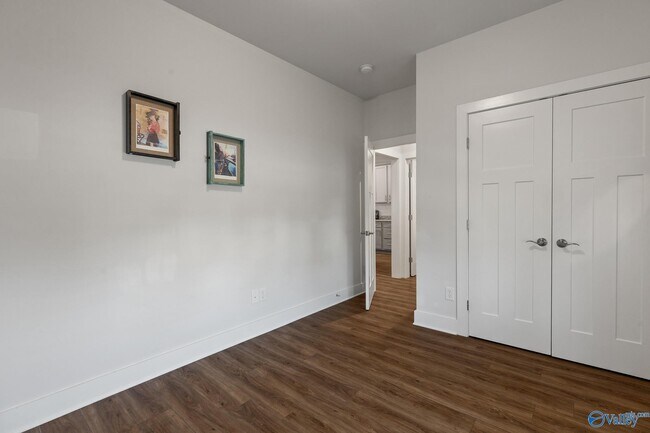 Building Photo - 1509 Trek St