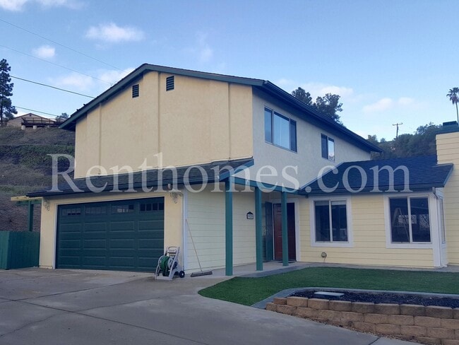 Building Photo - 9929 Via De Oro