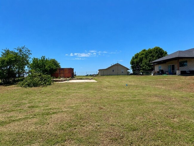 Building Photo - 2241 Old Hwy 81