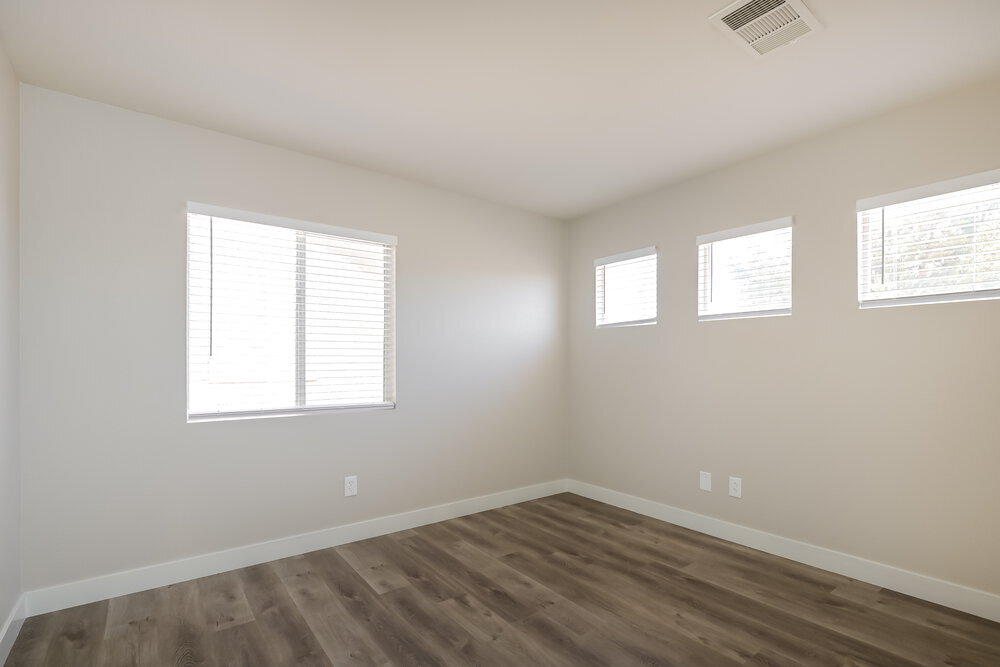 Building Photo - 354 Velino Ave