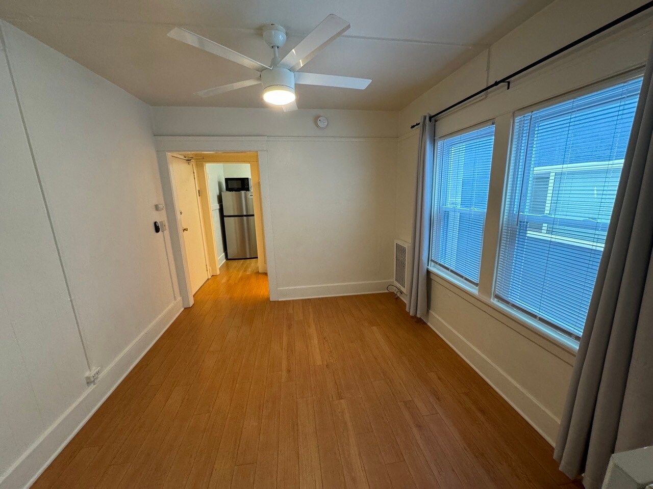 Building Photo - 40 Brooks Ave