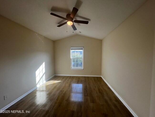 Building Photo - 1831 Biscayne Bay Cir