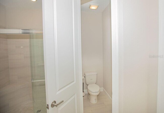 Building Photo - 4605 Rosatti Rd