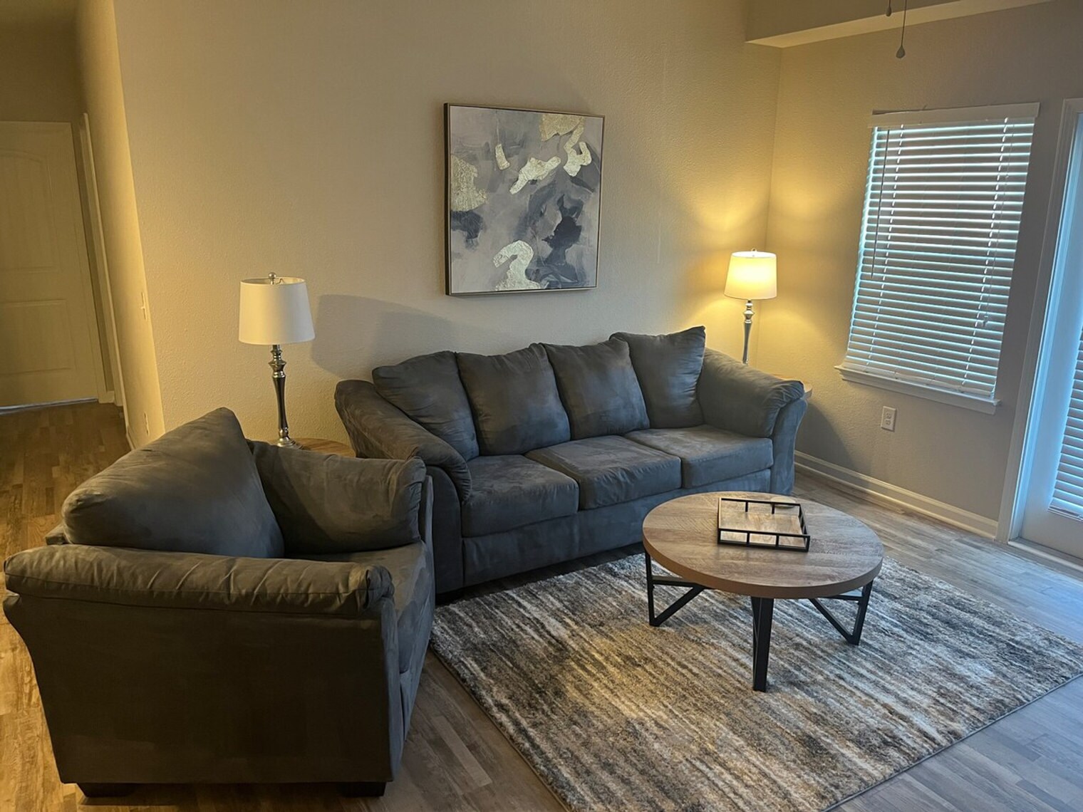 Building Photo - 1445 Broadcloth St