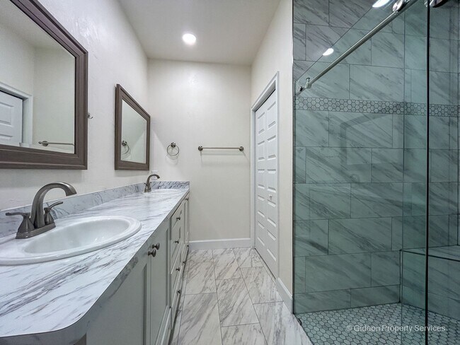 Building Photo - *Newly Built* 4-Bedroom 2.5 Bath Home