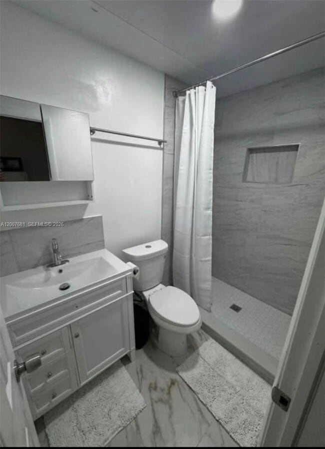 Building Photo - 4721 Peters Rd