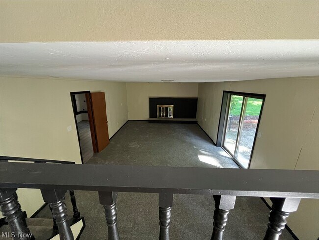 Building Photo - 14741 Indian Creek Dr