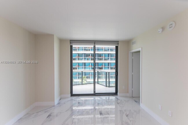 Building Photo - 1300 S Miami Ave