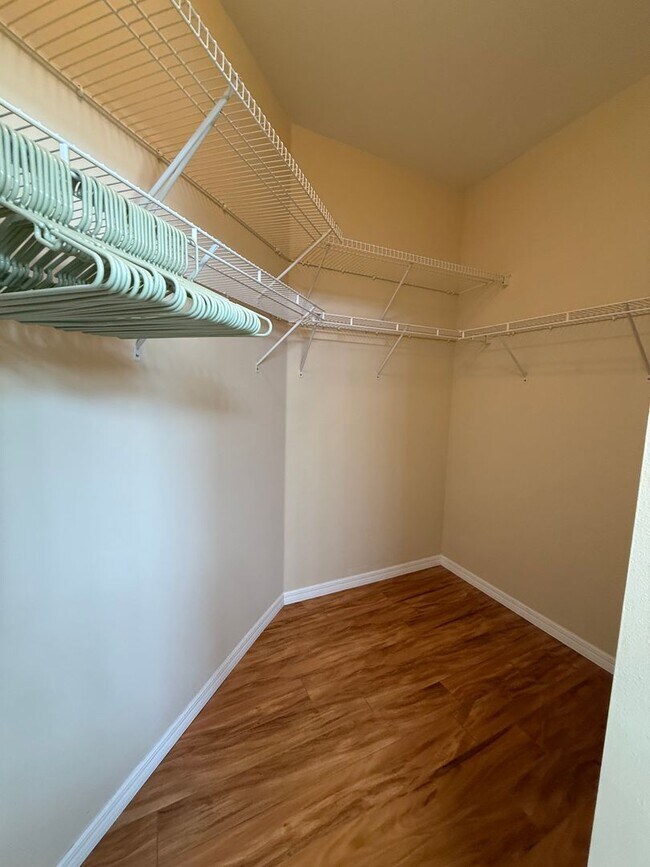 Building Photo - Single Family Home in Gated PSL Community