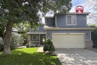 Building Photo - 12247 Crabapple St