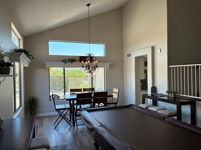 Building Photo - 13717 N 80th Ave