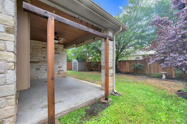 Building Photo - 16421 Pallazo Dr