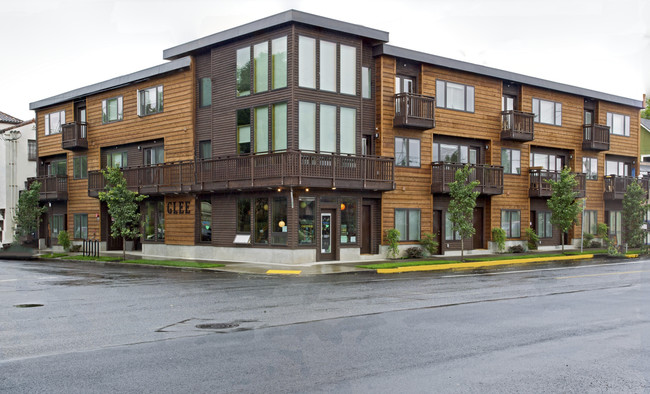 Building Photo - Glee Apartments
