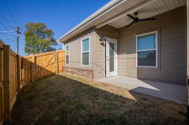 Building Photo - ***259 N. Wild Goose Avenue Unit 1***
