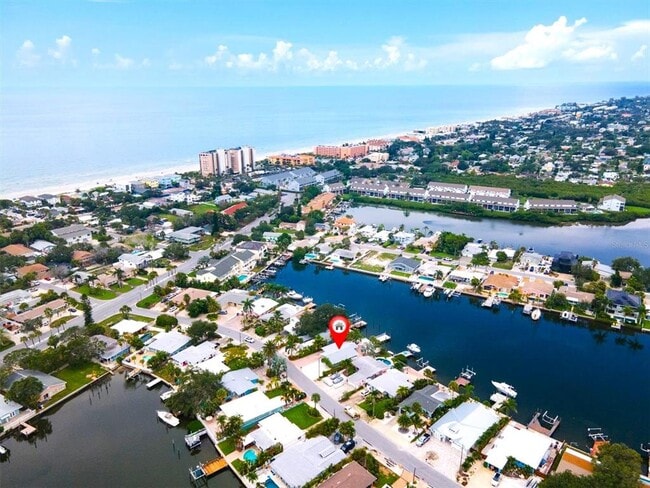 Building Photo - 314 Bahia Vista Dr