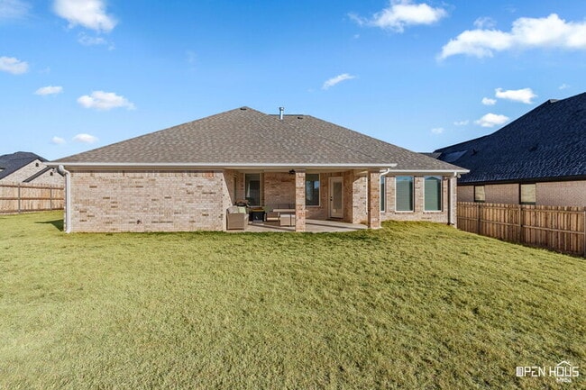 Building Photo - 5211 McSally Dr